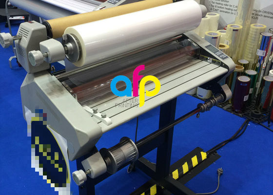 광택 끝 15micron - 30mic를 가진 애완 동물/BOPP 광택 박판으로 만드는 영화